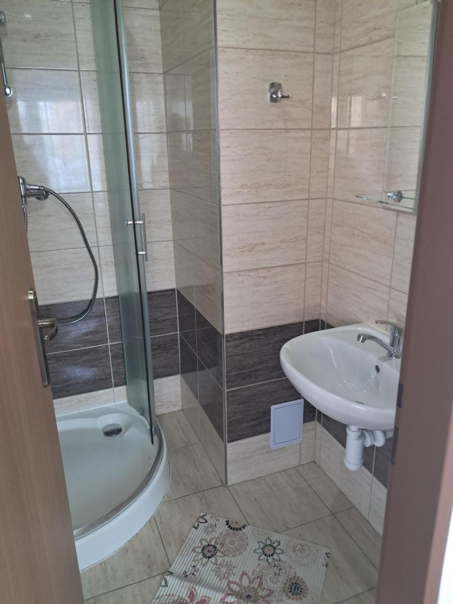 Albergue ŠD Urbánkova 2 Košice Exterior foto